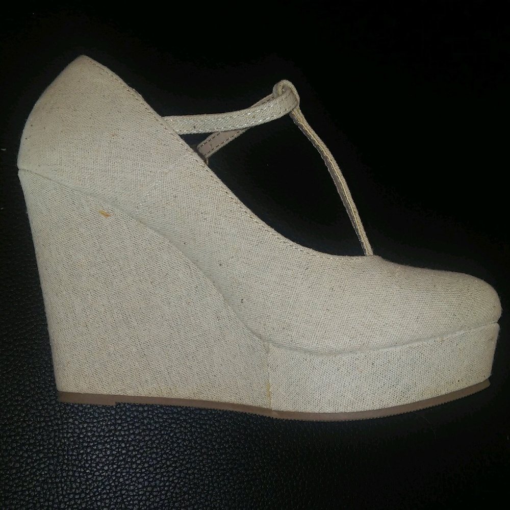 Linen T-strap wedges